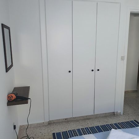 G&E Harbour Apartments ลาตซี ภายนอก รูปภาพ