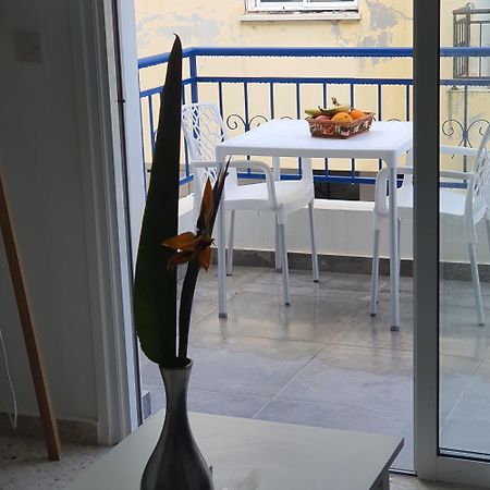G&E Harbour Apartments ลาตซี ภายนอก รูปภาพ