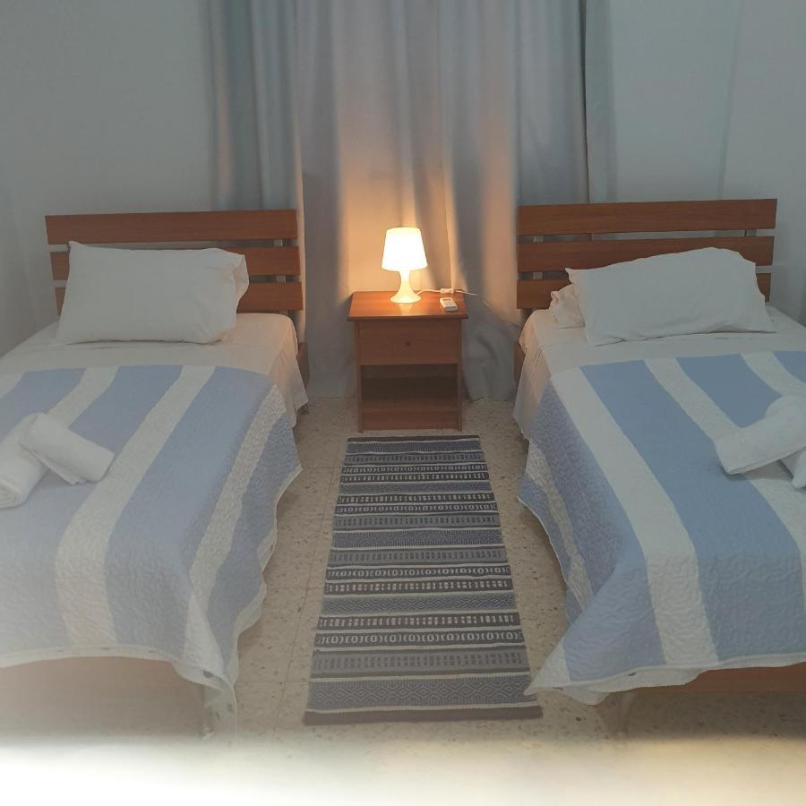 G&E Harbour Apartments ลาตซี ภายนอก รูปภาพ
