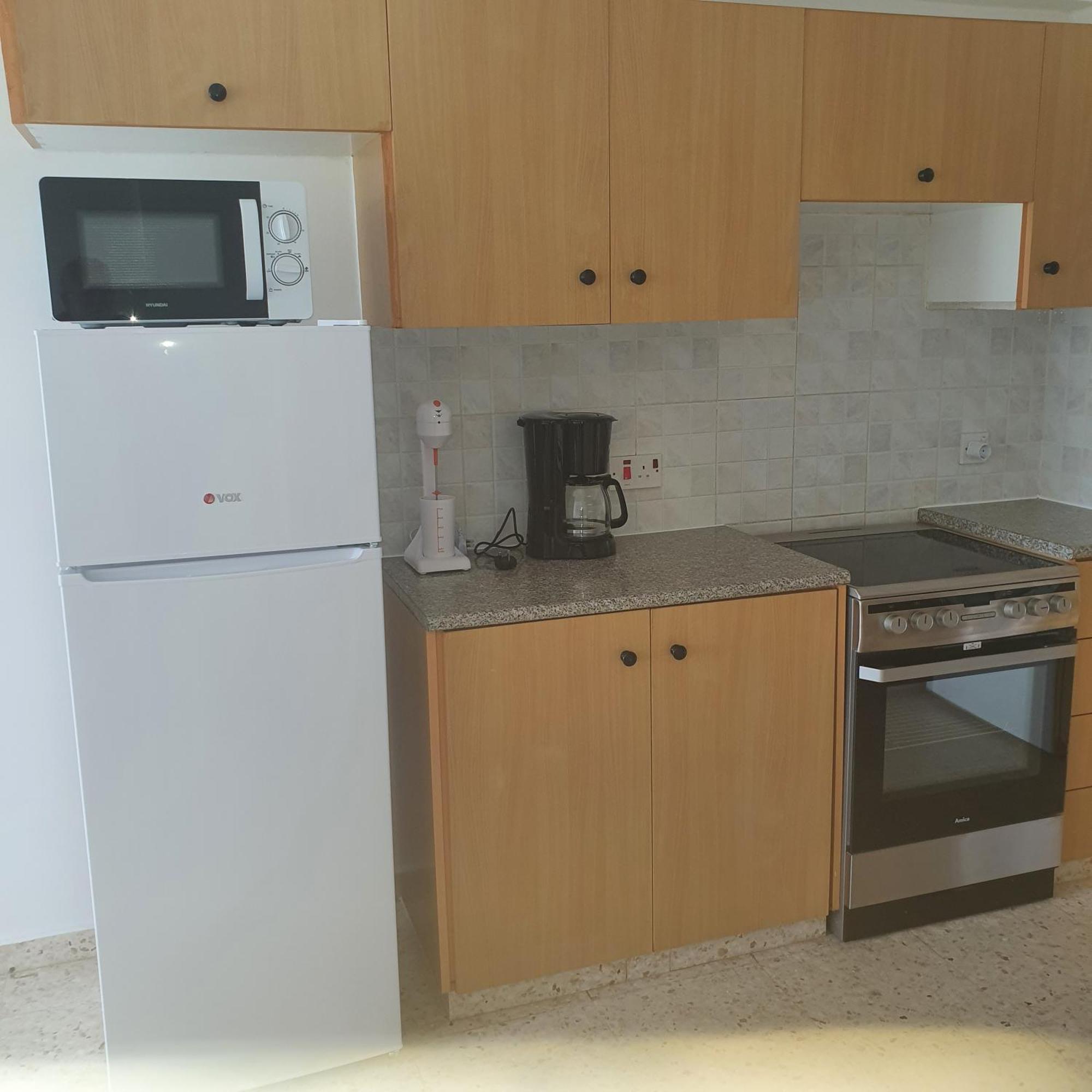 G&E Harbour Apartments ลาตซี ภายนอก รูปภาพ