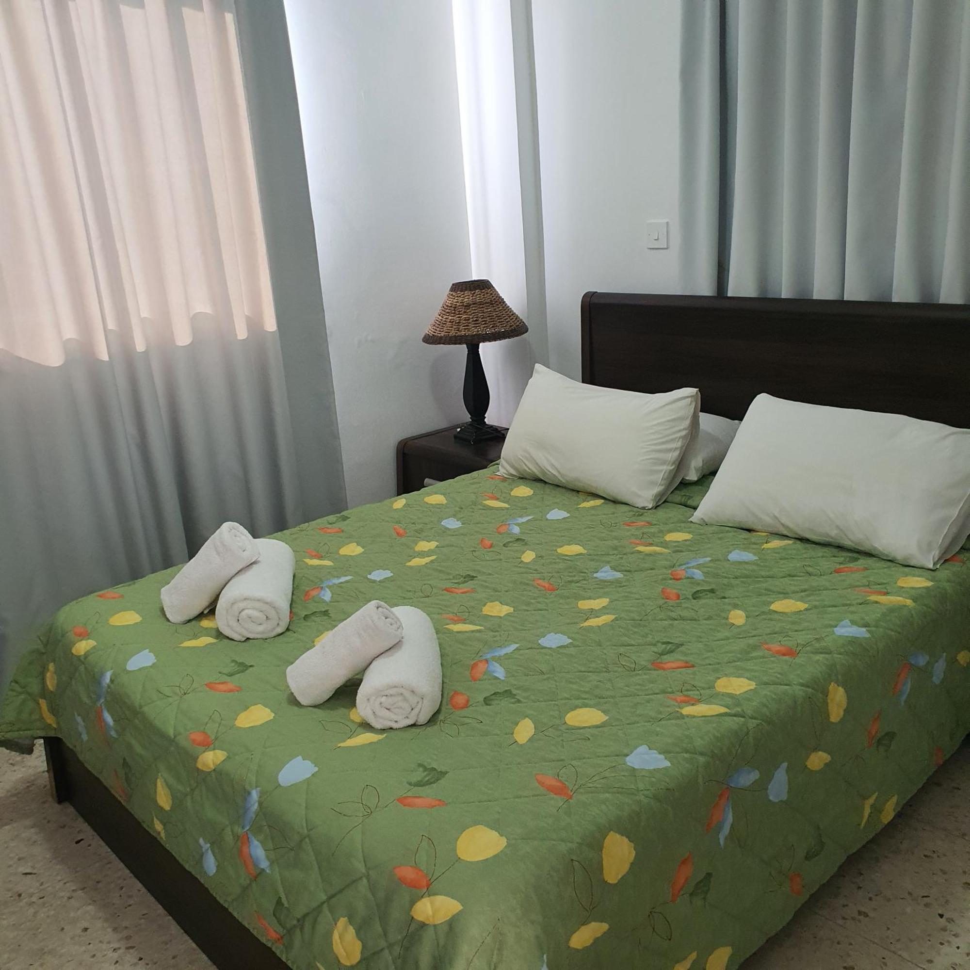 G&E Harbour Apartments ลาตซี ภายนอก รูปภาพ