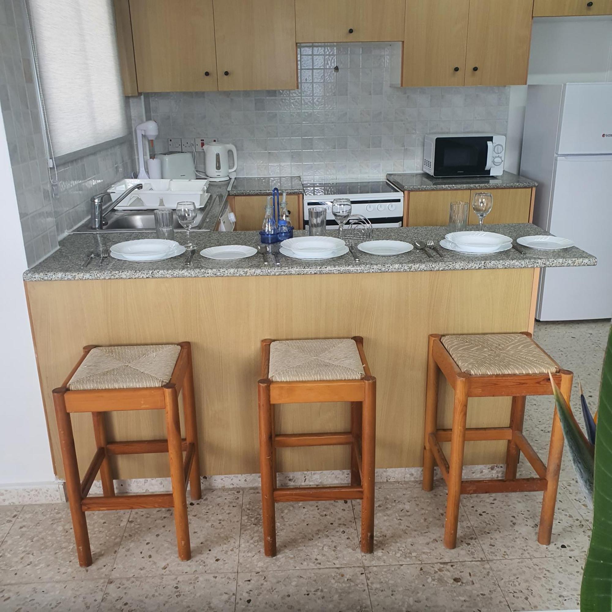 G&E Harbour Apartments ลาตซี ภายนอก รูปภาพ